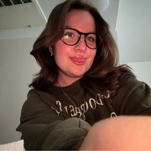 Meet your Posher, Isabella